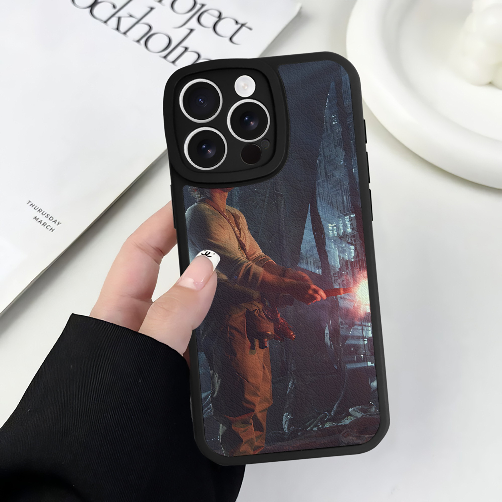 （画像用） Transformers トランスフォーマー 【iPhone 16シリーズ対応】シリコンスマホケース（レザー調） 材質：シリコン